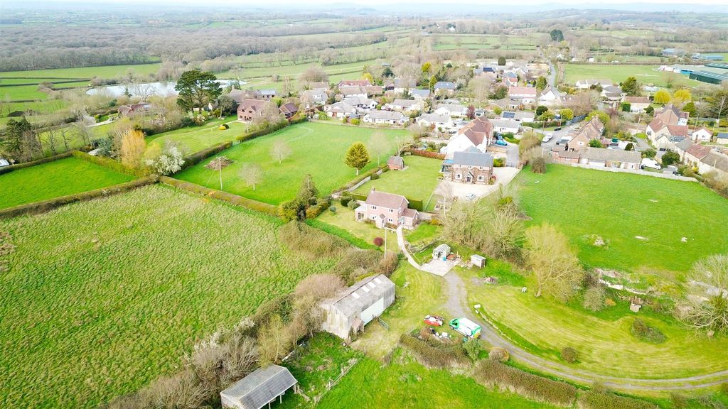 Property photo 1 of 26 Org_B3773841d8519c11_1774546020000.Jpg