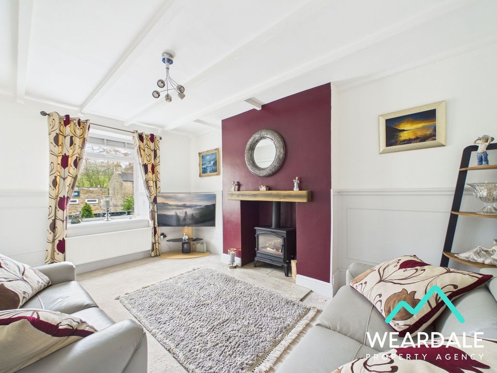 Property photo 2 of 44