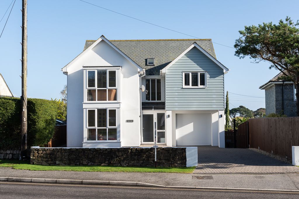 Property photo 1 of 32