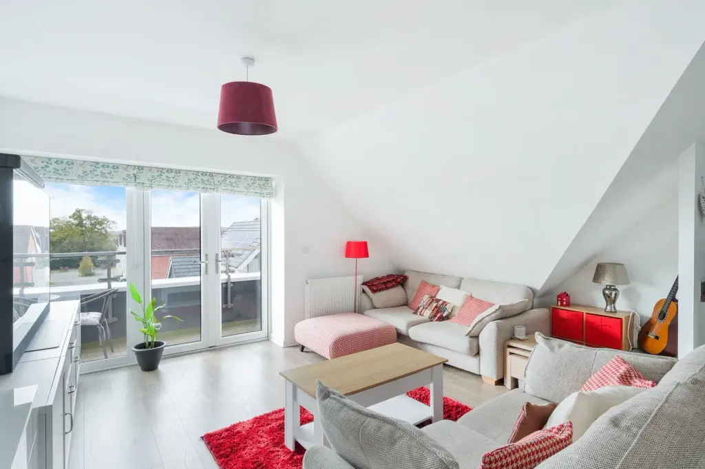 Property photo 2 of 12