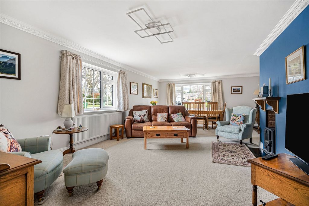 Property photo 3 of 31 Picture No. 06