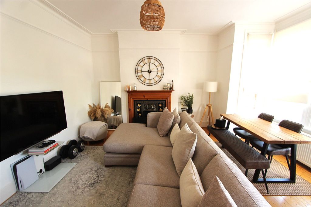 Property photo 2 of 4 Picture No. 06