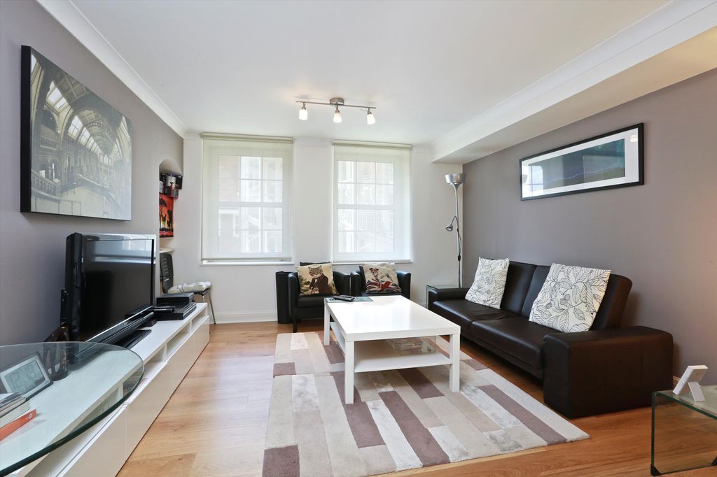 Property photo 1 of 7 Image