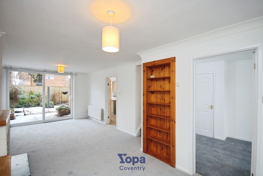 Property photo 2 of 24 7A31Fefd-Lounge 20Diner 203.Jpg