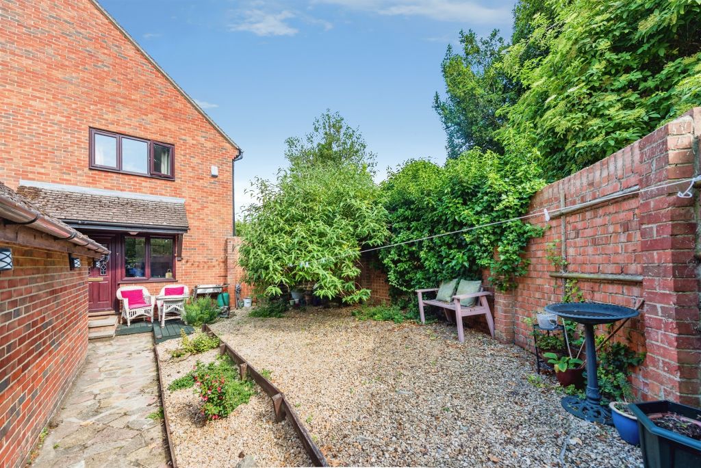 Property photo 2 of 14