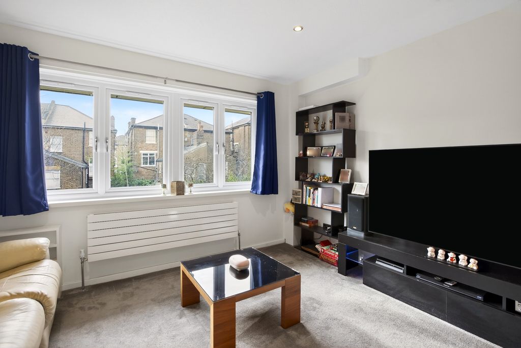 Property photo 3 of 19 Reception Room