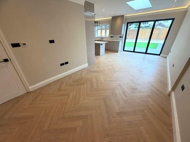 Property photo 3 of 21 Open-Plan.Jpg