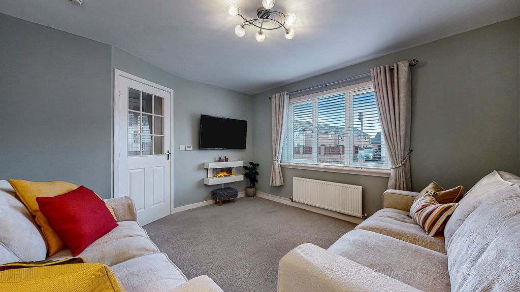 Property photo 3 of 45 17-Print-116 Craigton Drive_24