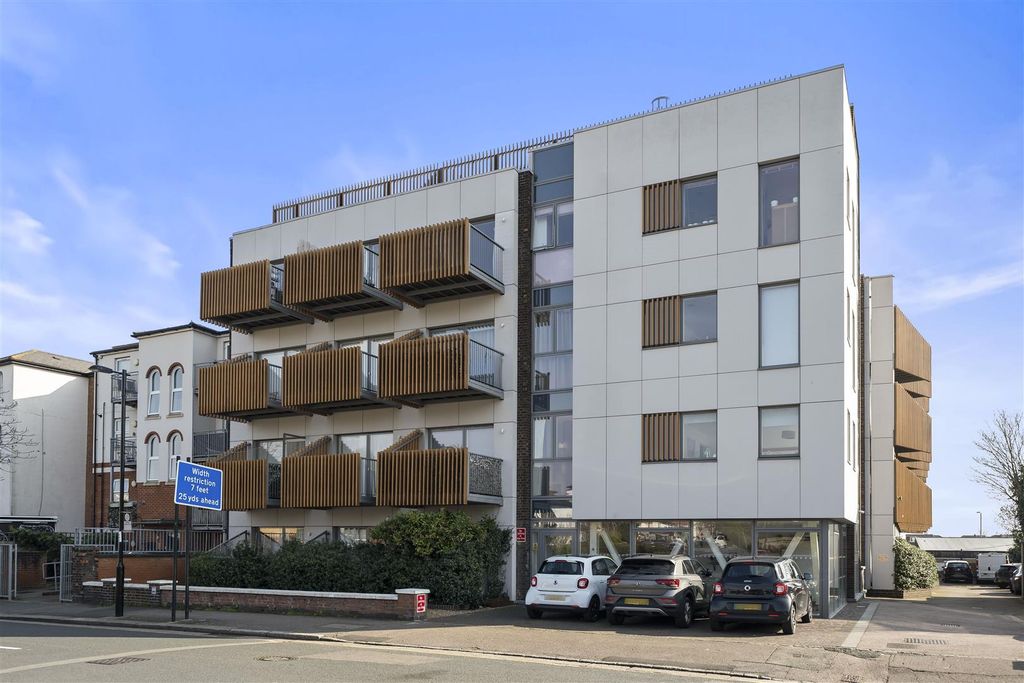 Property photo 1 of 14 Dsc00916.Jpg