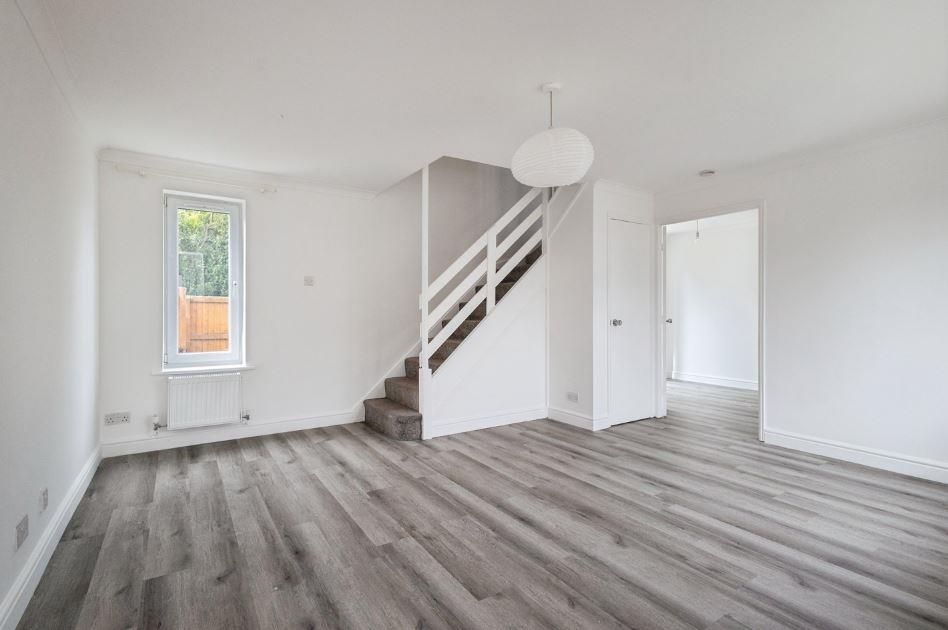 Property photo 2 of 16 2.Jpg