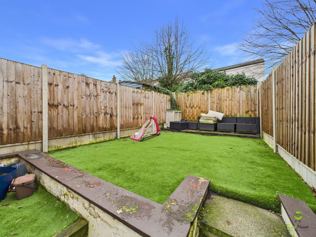 Property photo 2 of 12 Presented By Kevin At Ewemove Bexleyheath And Dart