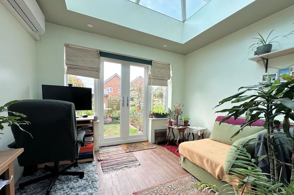 Property photo 3 of 11 Orangery