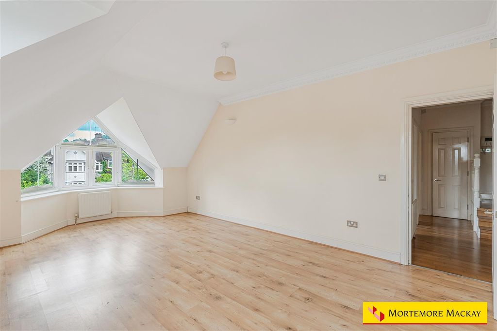 Property photo 3 of 13 2_81227_Watermarked.Jpg
