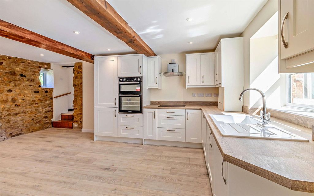 Property photo 3 of 15 Kitchen