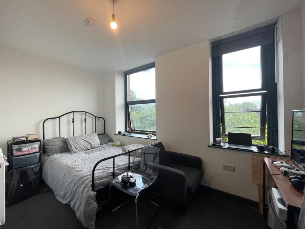 Property photo 1 of 3 A1Lnjelepeamhg_52Zqdlg
