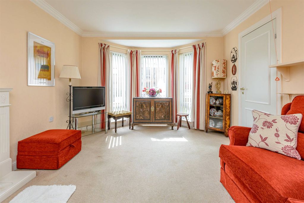 Property photo 3 of 20 Picture No. 15