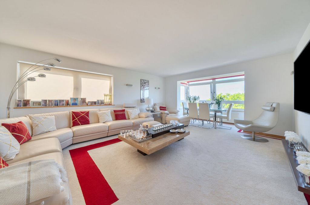 Property photo 2 of 22 1448872-23-69E5Fc...