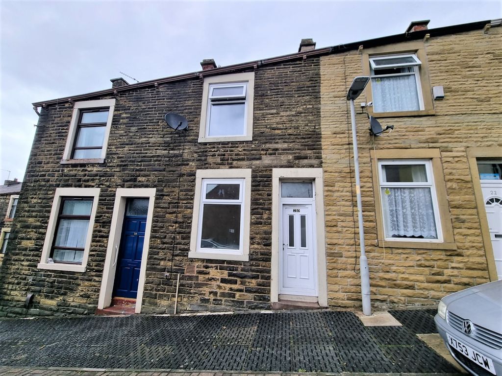 Property photo 1 of 7