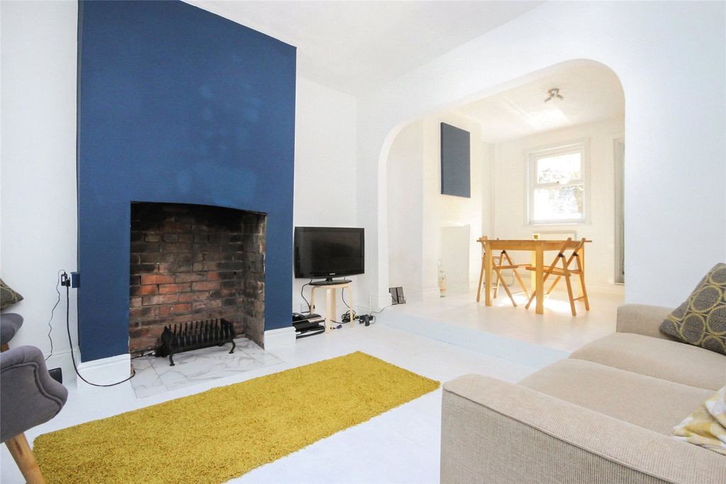 Property photo 2 of 11 Picture No. 02
