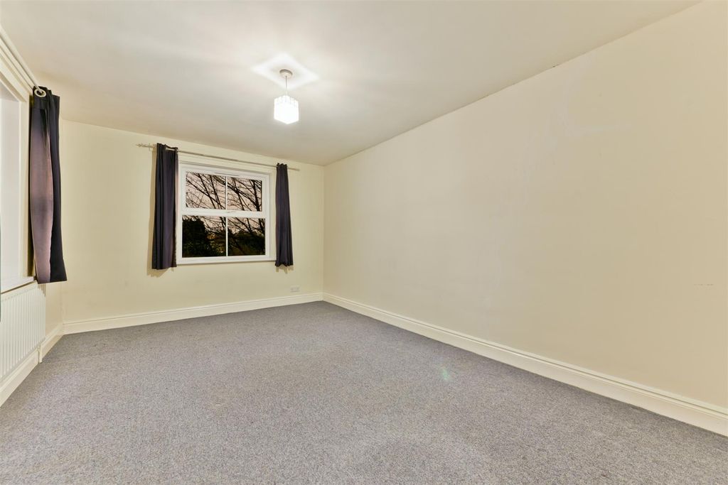 Property photo 2 of 6 Adcngprh69Nx9Qkjgw44Dsx8Kog