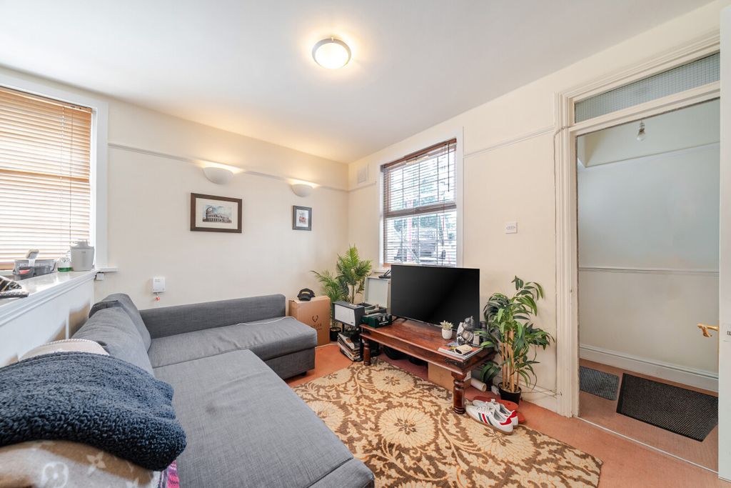Property photo 3 of 9 1487288-10-6A47A5...