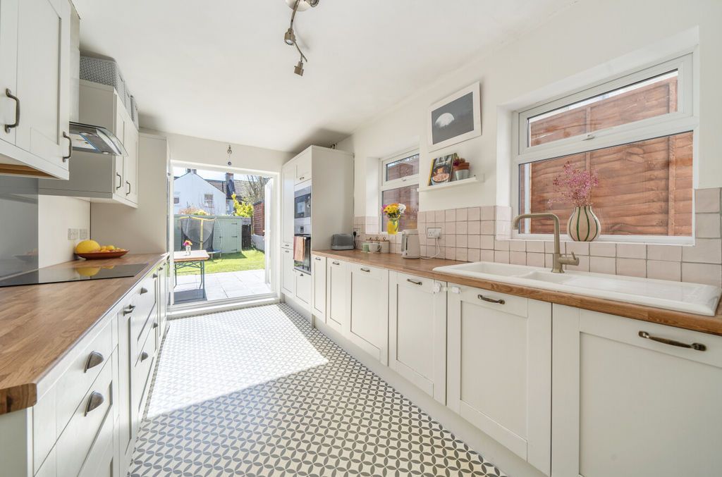 Property photo 2 of 16 Photo 14