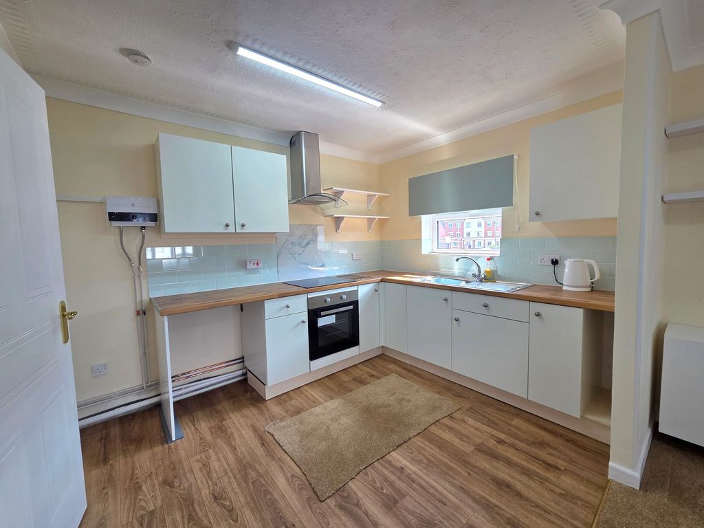 Property photo 3 of 7 Image