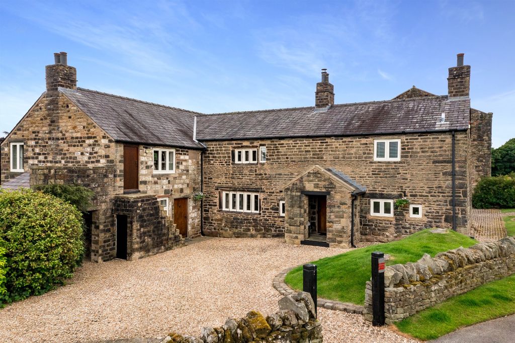 Property photo 2 of 35 3761725