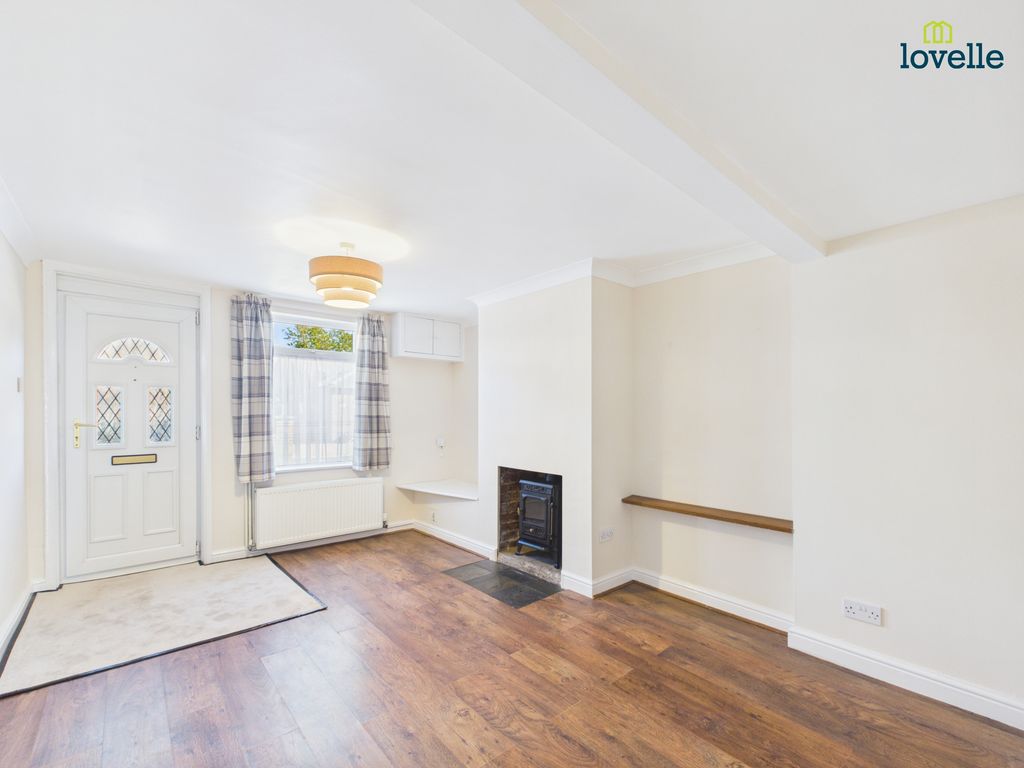 Property photo 3 of 12