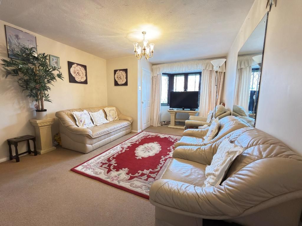 Property photo 2 of 14