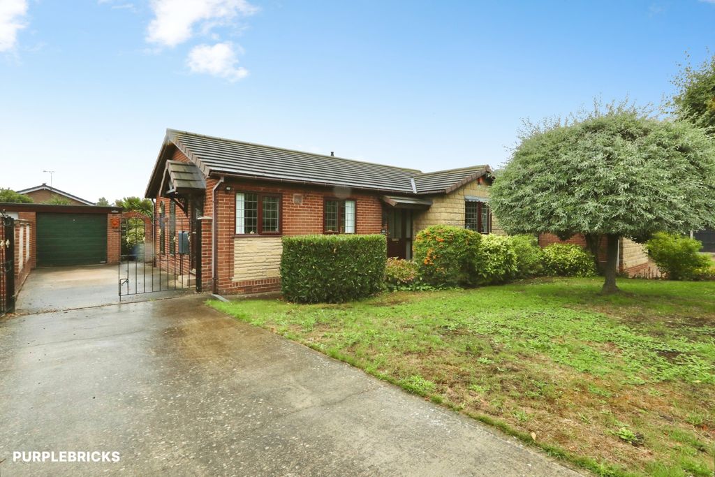 Property photo 1 of 21