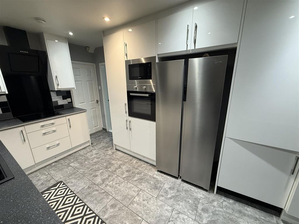 Property photo 2 of 34 Img_7707.Jpeg