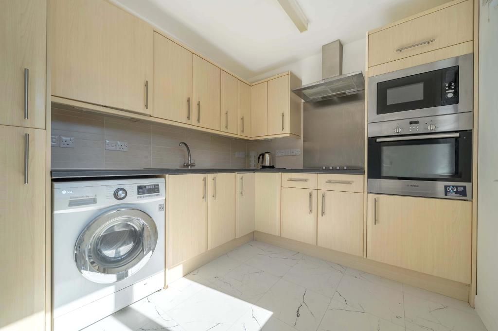 Property photo 2 of 15 Kitchen