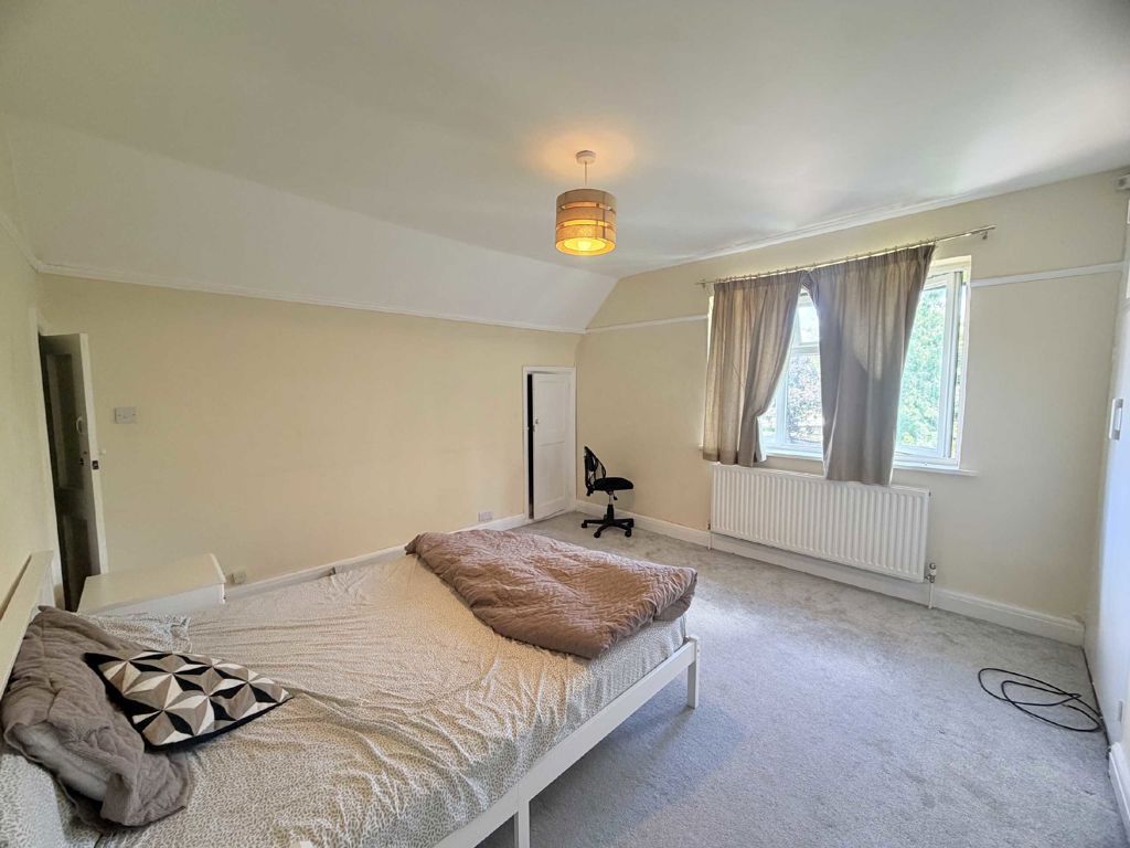 Property photo 3 of 3