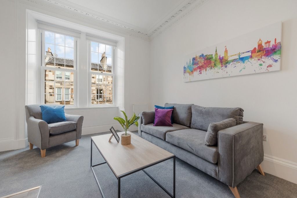 Property photo 2 of 7 Photo 2