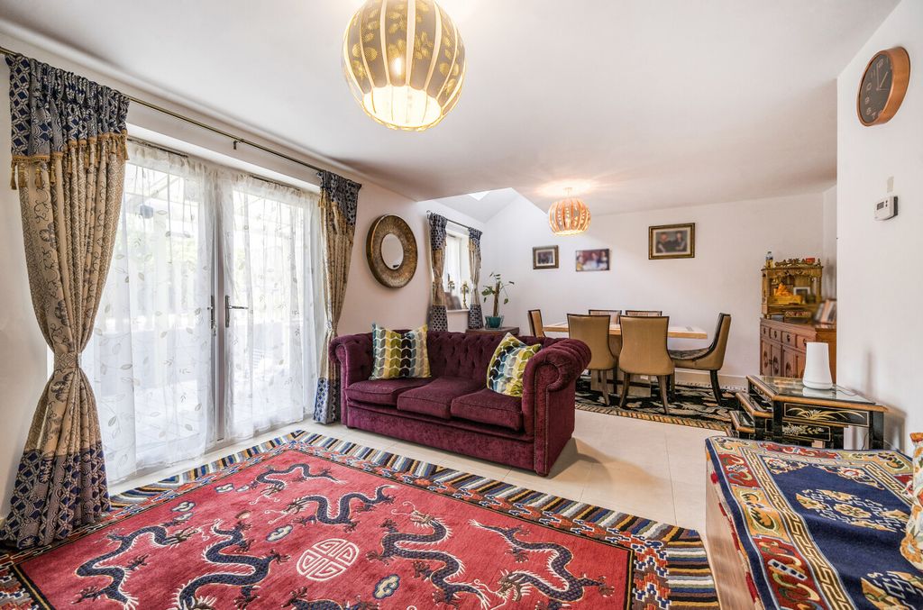 Property photo 2 of 15 1343298-3-68Adb22...