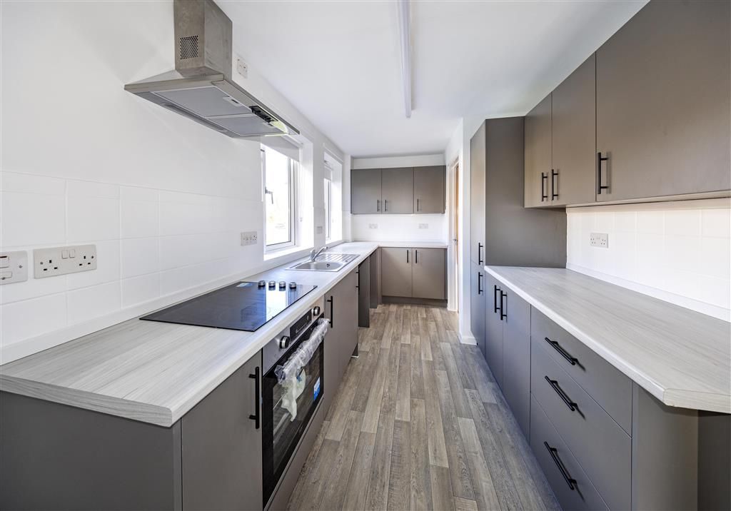 Property photo 2 of 12 Bedroom 2