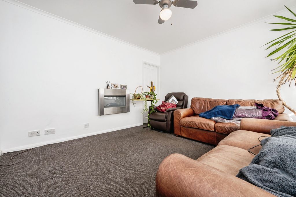 Property photo 3 of 16 Photography