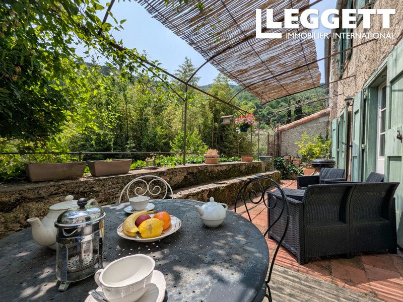 Property photo 2 of 10