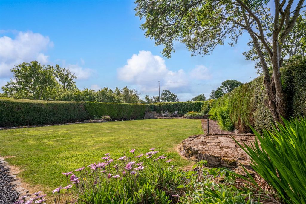 Property photo 2 of 25 1_Swinton_Bridge_End_Farm_Cottage-33.Jpg