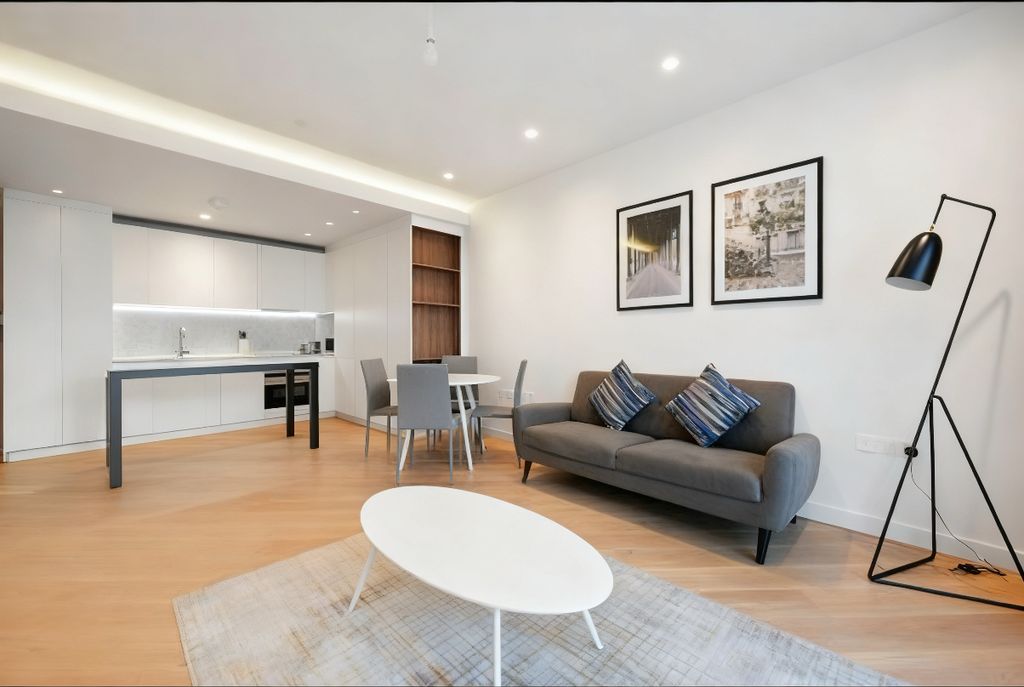 Property photo 2 of 13 Image