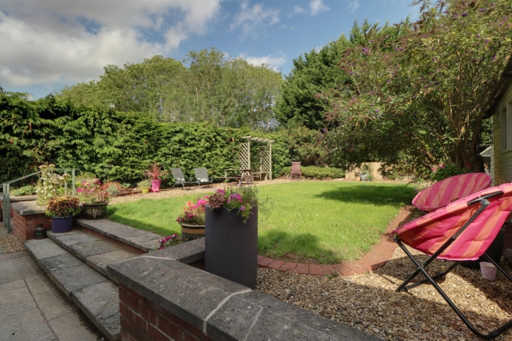 Property photo 2 of 26 Back Garden