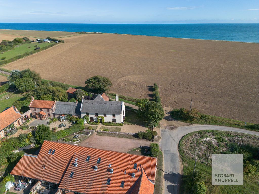 Property photo 1 of 34 Front Aerial
