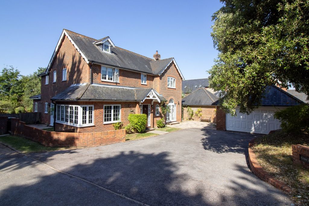 Property photo 1 of 22