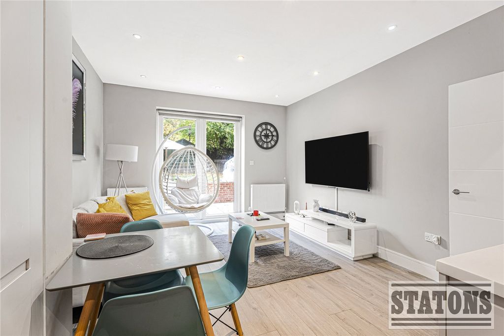 Property photo 3 of 18 Picture No. 03