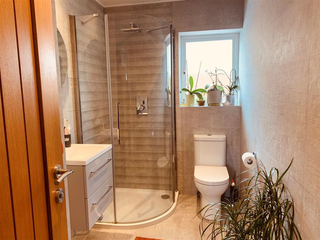 Property photo 3 of 15 Shower Room.Jpg