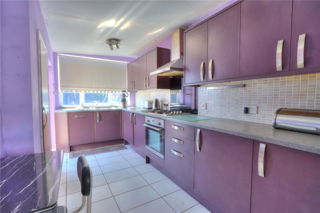 Property photo 2 of 8 Picture No. 06