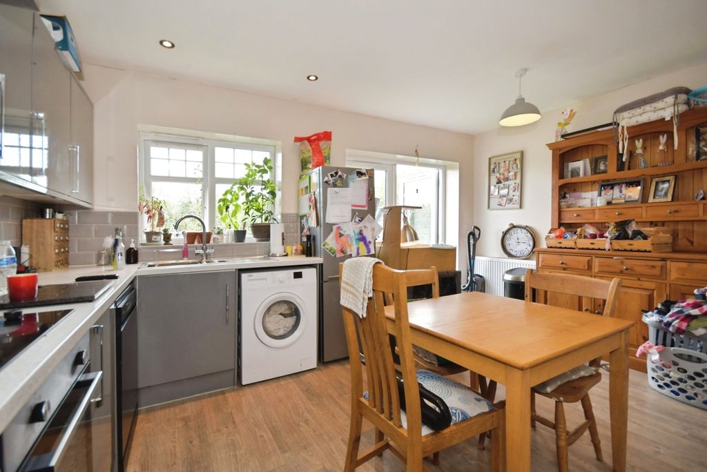 Property photo 2 of 13 Pbox-Img.Jpg