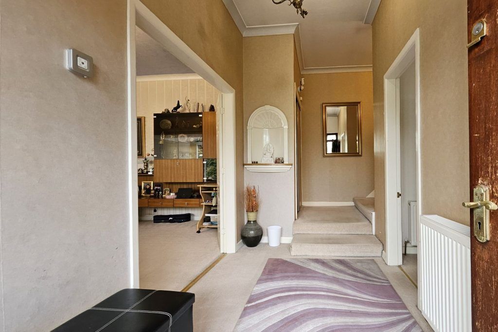 Property photo 3 of 52