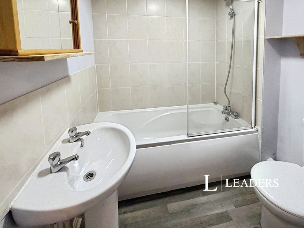 Property photo 2 of 7 Pbox-Img.Jpg